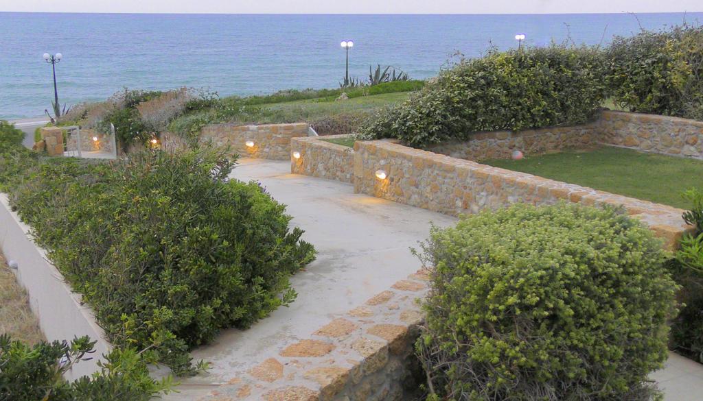 Sea View Beachfront Villa Peri Gouves Exterior photo